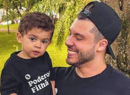 Murilo Huff faz declaração para Léo, seu filho com Marília Mendonça