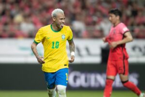 Neymar comemorando gol marcado contra a Coreia do Sul