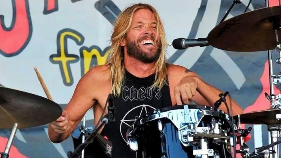 Foo Fighters anuncia artistas convidados para o tributo a Taylor Hawkins: confira a lista