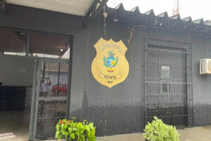 A Polícia Militar (PM) prendeu um homem de 34 anos suspeito de importunar sexalmente uma dentista durante atendimento, na cidade de Mara Rosa, no Norte de Goiás. Caso aconteceu nesta segunda-feira (6), em um consultório no centro da cidade.