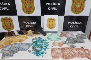 Pai e filha são presos com R$ 50 mil em cocaína no DF