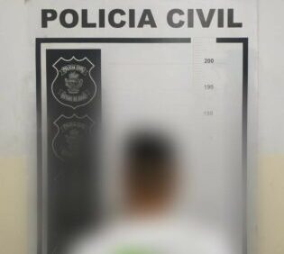 A Polícia Civil de Goiás prendeu um homem de 23 anos suspeito de fingir o próprio sequestro para extorquir a mãe, em Goiânia. (Foto: divulgação/PC)