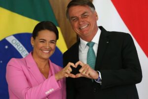 Após reunião, Bolsonaro e presidente da Hungria defendem 'valores familiares' (Foto: Agência Brasil)