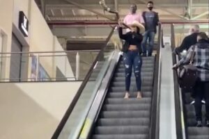 Cantora toca berrante em aeroporto de Goiânia e vídeo viraliza nas redes sociais
