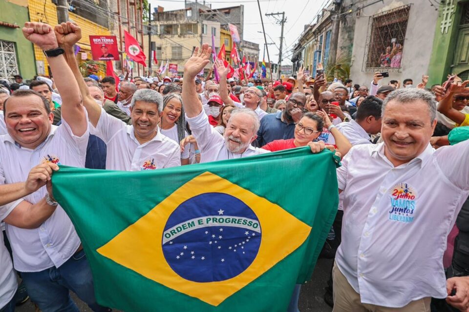 Lula cobra militares comprometidos com democracia e diz que não irá tolerar ameaças (Foto: Divulgação)
