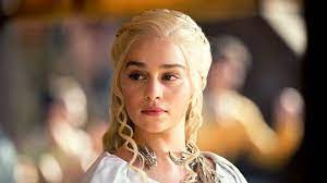 'Falta um pouco do cérebro', diz Emilia Clarke, de 'Game of Thrones', ao relembrar AVCs