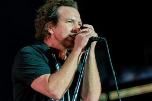 Pearl Jam cancela show em Viena por problemas na voz de Eddie Vedder