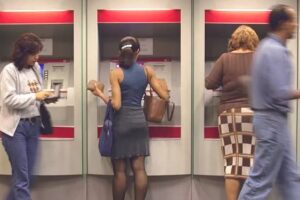 Abertura digital de conta bancária supera a física pela 1ª vez (Foto: Agência Brasil)