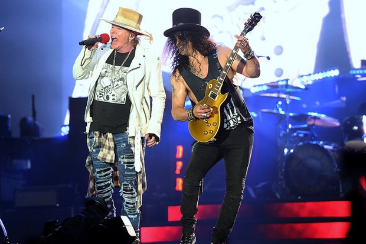 Guns N Roses Cancela Show Após Axl Rose Perder A Voz Realmente Lutando Mais Goiás