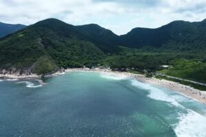 Grumari é a única praia brasileira a entrar em ranking das 50 mais belas do mundo (Foto: Reprodução)