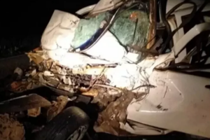Quatro pessoas da mesma família morrem em acidente entre carro e ônibus na Bahia