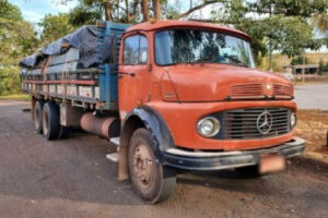 A Polícia Civil de Goiás interceptou um caminhão com R$ 24 mil em mercadorias que estavam sendo transportadas sem a devida documentação fiscal e de origem. Caso aconteceu nesta terça-feira (16), na cidade de Itumbiara, Sul de Goiás.