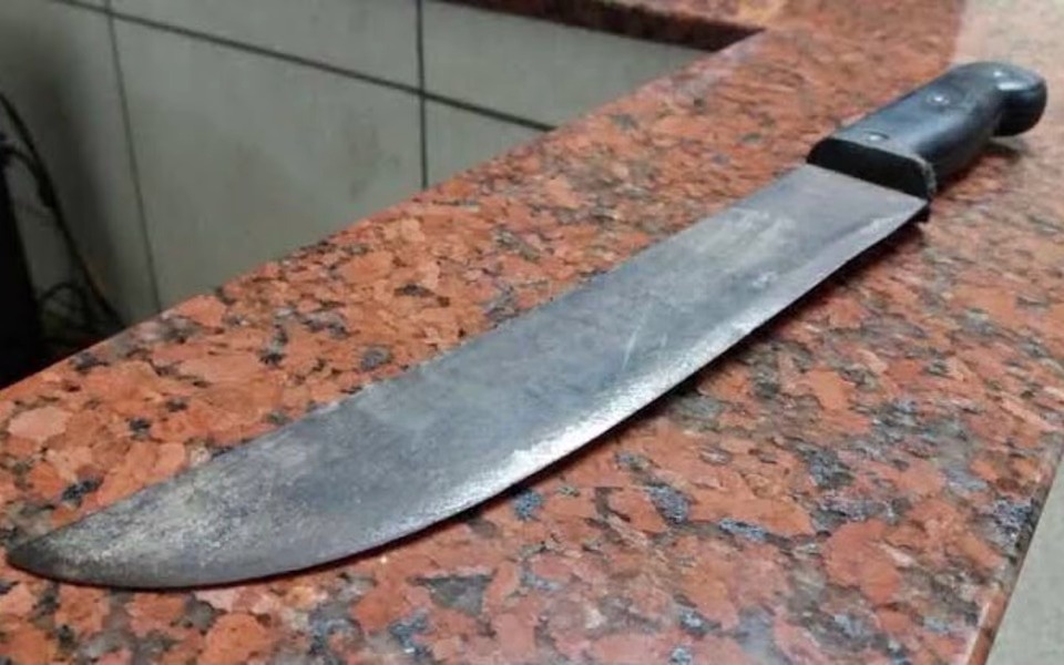 A mulher acusada de matar o amante a facadas em Goiânia enfrenta júri popular nesta terça-feira (9). (Foto ilustrativa: reprodução)