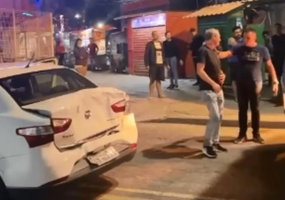 Homem é esfaqueado por motorista de ônibus após briga de trânsito no Rio