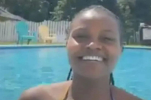 morre transmitindo o próprio afogamento No vídeo era possível ouvir Hellen Nyabuto gritando por ajuda. Jovem morre afogada enquanto fazia transmissão ao vivo no Facebook