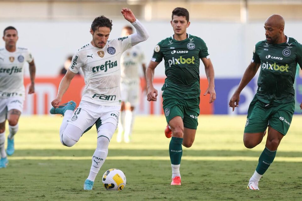 Palmeiras vence Goiás