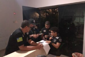 Oito pessoas foram presas suspeitas de aplicarem golpe na loja de eletrodomésticos em que trabalhavam, na cidade de Goianira. (Foto: divulgação)