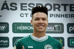 Marquinhos Gabriel é o novo meia do Goiás