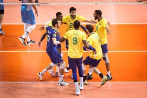 Jogadores brasileiros em jogo contra a Eslovênia