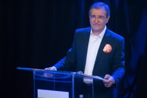 Wolmir critica contrato firmado "da noite para o dia" com empresa que substituirá Enel