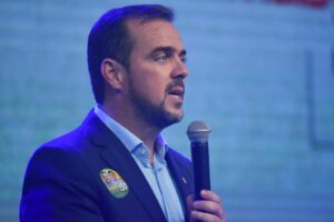 Para Mendanha, não é incoerente defender tecnologia e criticar urnas eletrônicas