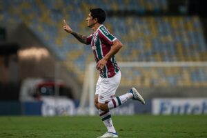 Germán Cano comemora gol no Brasileirão