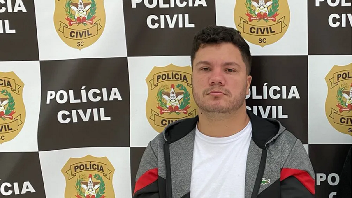 Homem é preso em SC com documentos falsos em nome do filho falecido de Caiado1