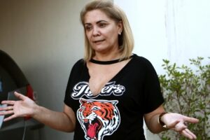 PF diz que ex-mulher de Bolsonaro pode ter usado laranja para financiar mansão (Foto: Redes sociais)