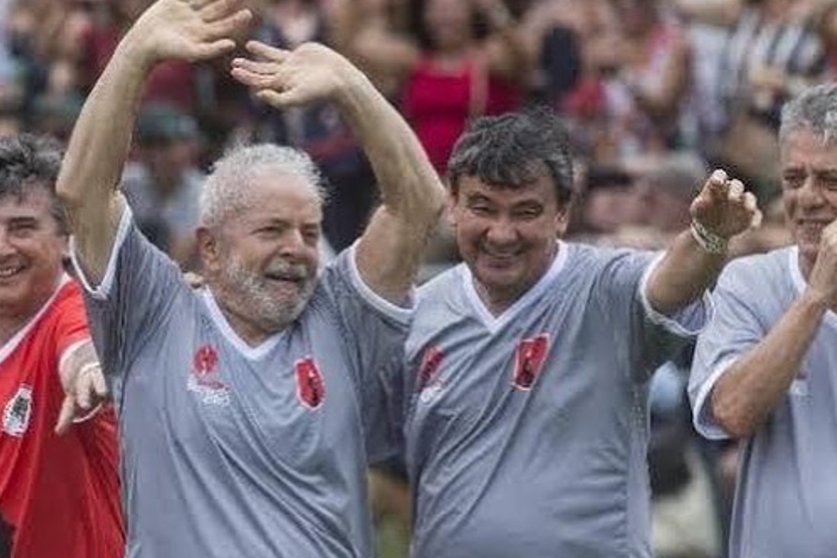 Lula e o senador eleito Wellington Dias, peça-chave para o novo governo no Congresso (Foto: Redes sociais)