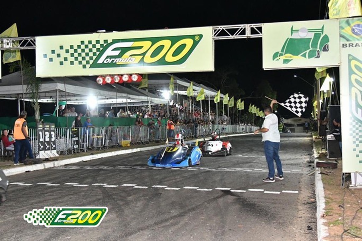 Fórmula 200 em Bonfinópolis