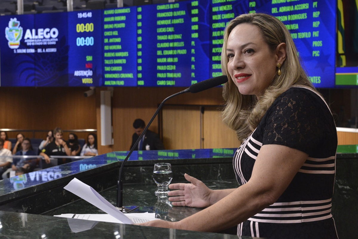 "Não serei candidata à prefeita em 2024", garante Adriana Accorsi