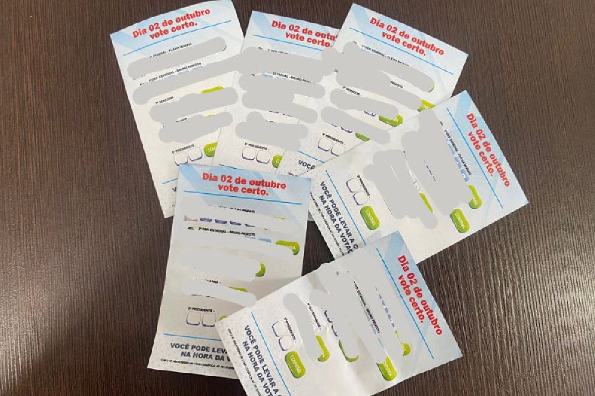 Prefeito pedia votos para candidatos aos cargos de Deputado Estadual, Deputado Federal, Senador e Governador