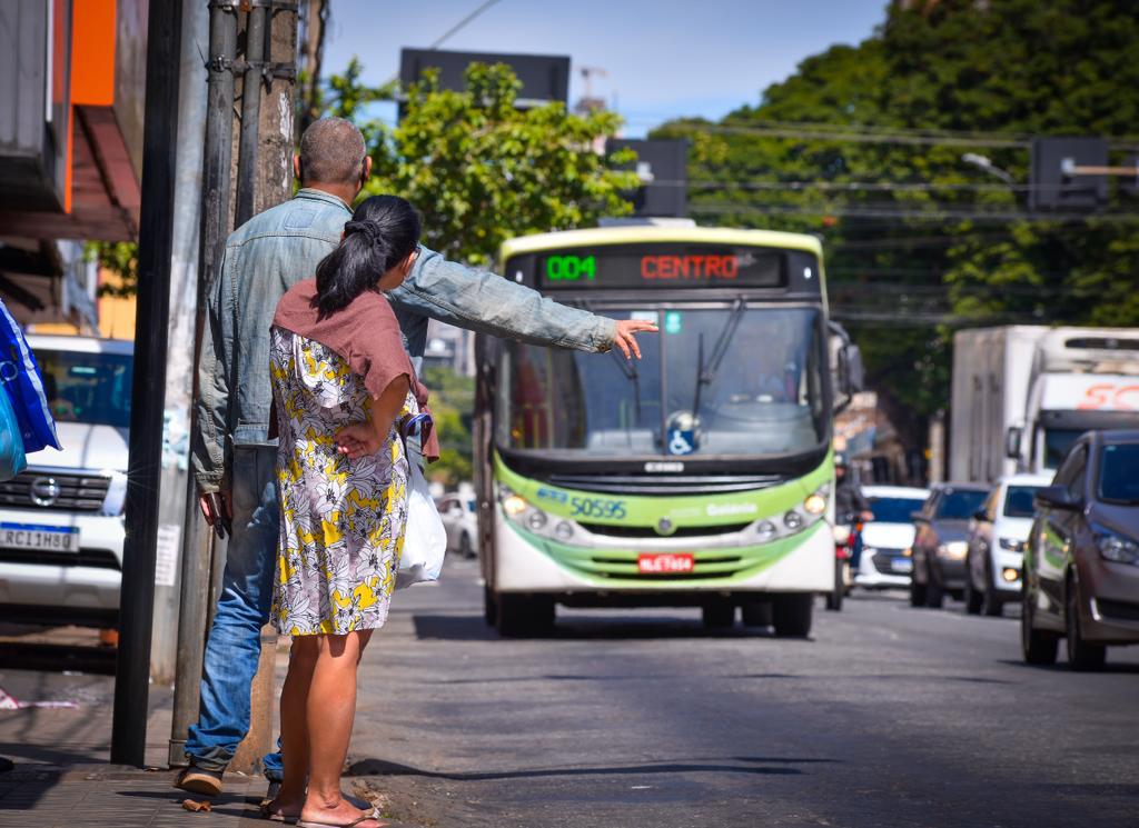 36% dos brasileiros passam mais de 1h por dia no transporte Levantamento relata consequências na qualidade de vida e rotina profissional