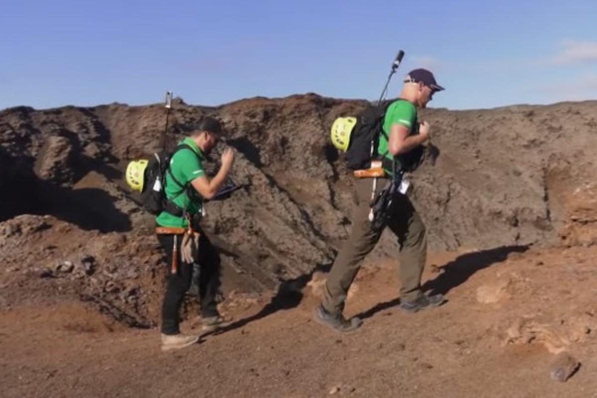 Astronautas treinam em área de vulcão nas Ilhas Canárias: 'Parece a lua' (Foto: Reprodução/Youtube)