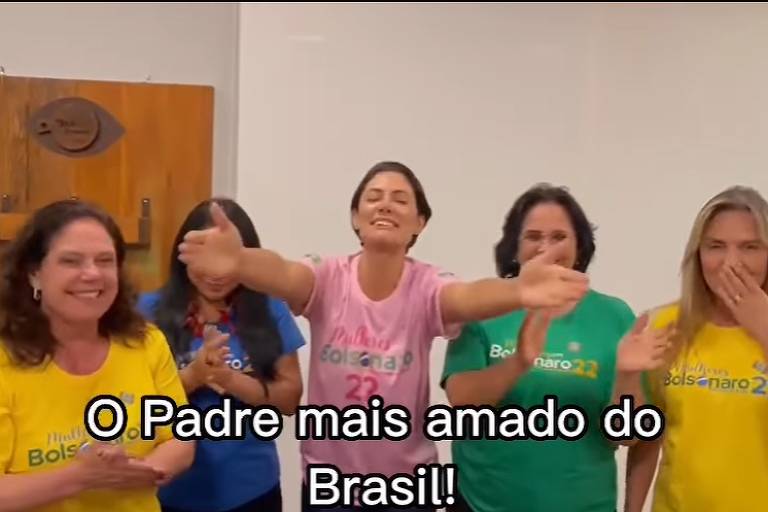 Em vídeo, Michelle Bolsonaro chama Kelmon de 'padre mais amado do Brasil'