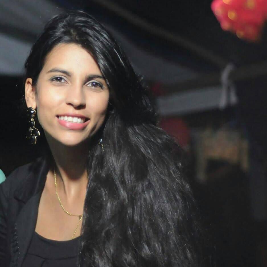 Juliana Neubia Dias, auxiliar administrativa (Foto: Facebook)