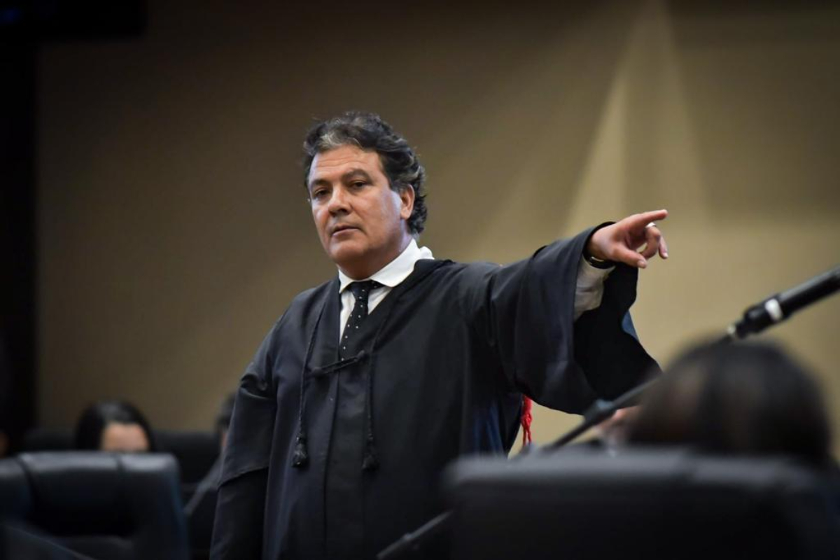 O advogado de defesa dos réus no caso Valério Luiz, Thales Jayme, afirma que a Promotoria de Justiça quer 