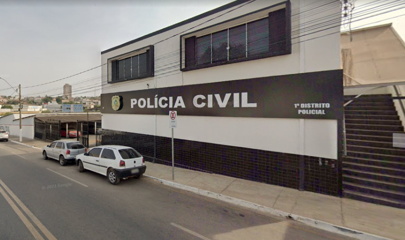 O suspeito de importunação sexual foi encaminhado à delegacia de Catalão, onde foi autuado em flagrante. (Foto: Google Street View)