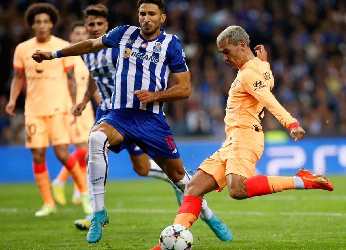 Griezmann em jogo pelo Atlético de Madrid na Liga dos Campeões