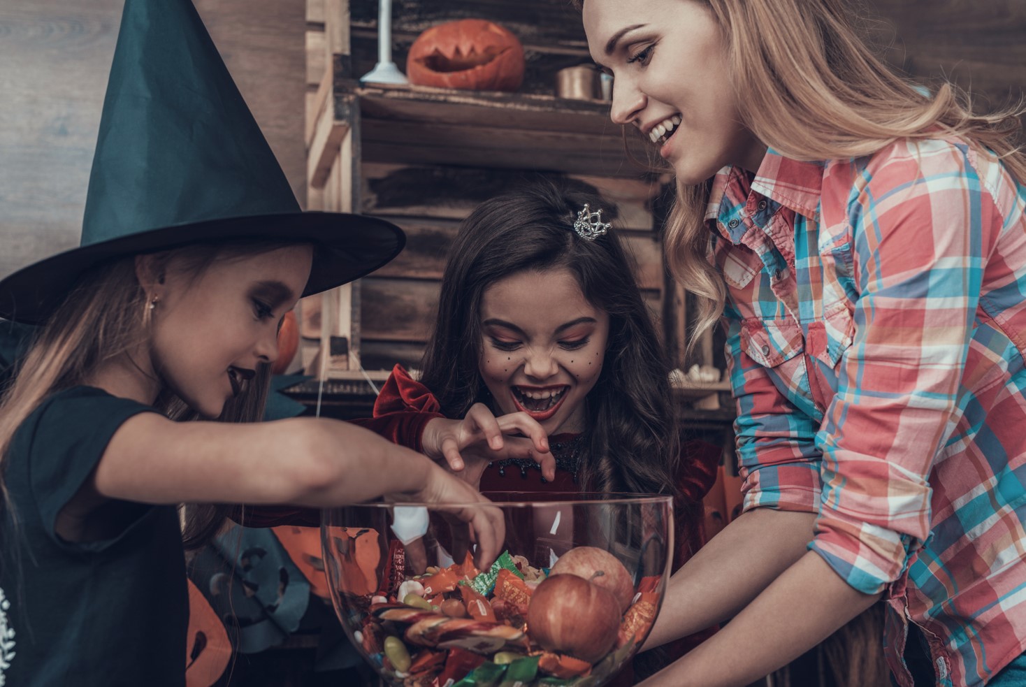 Halloween: shopping promove caça aos doces para crianças