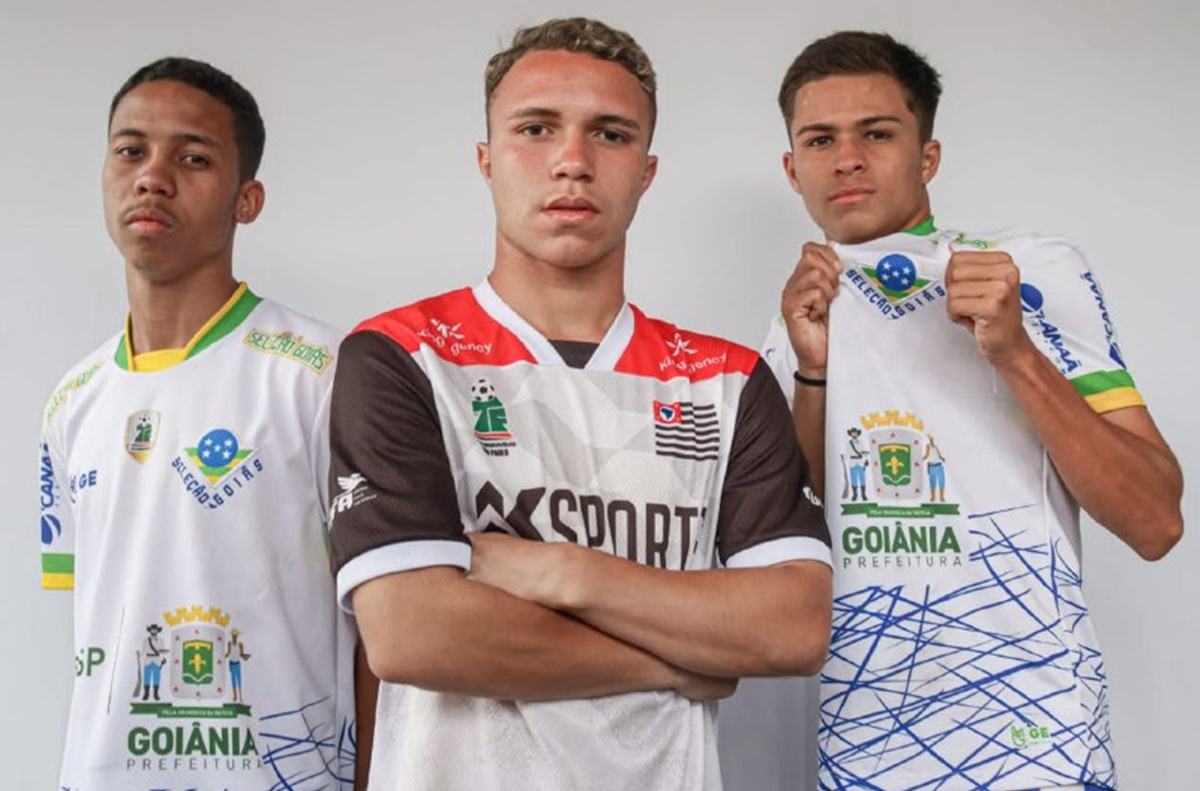 Jogadores de Goiás e São Paulo na Taça das Favelas