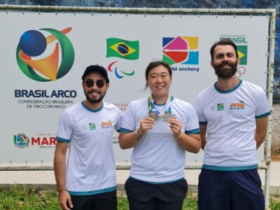 Arqueira Camila Hikari foi medalha de ouro no Campeonato Brasileiro de Tiro com Arco, no Rio de Janeiro