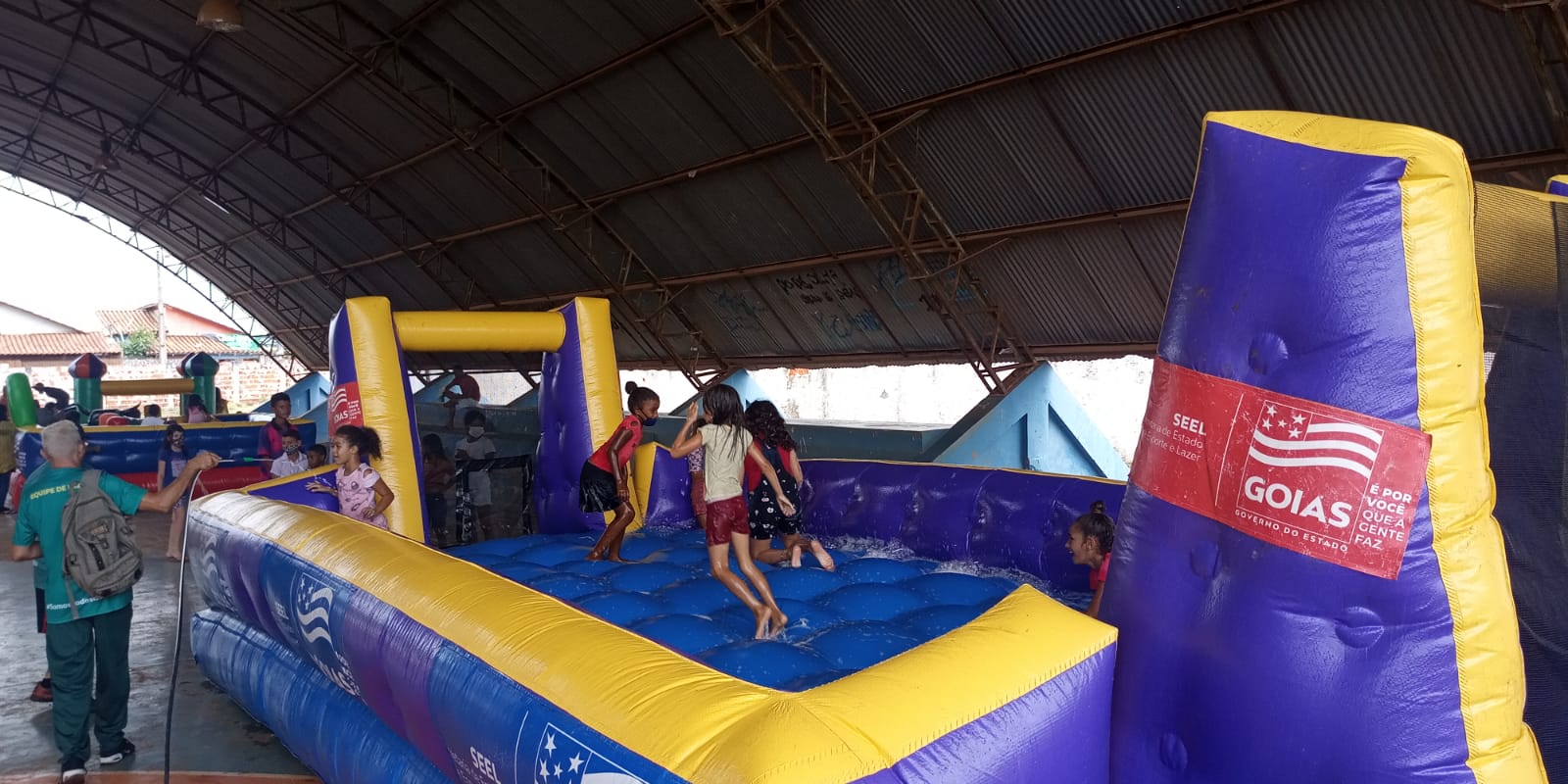 Governo de Goiás realiza ação para o Dia das Crianças em Goiânia