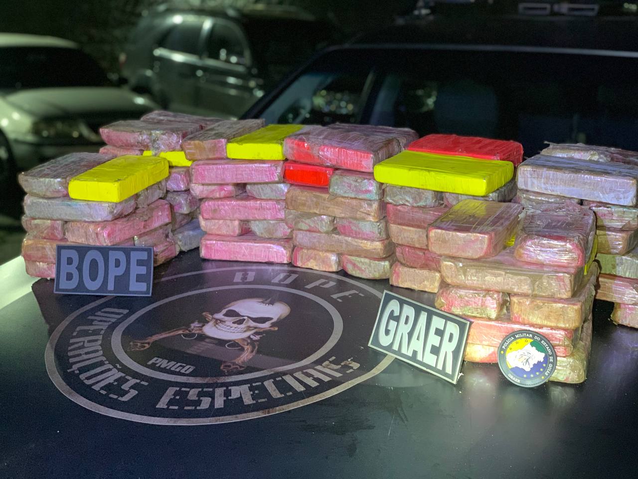 Polícia apreende cerca de 80Kg de cocaína avaliada em R$ 2 milhões na BR-060, em Goiânia