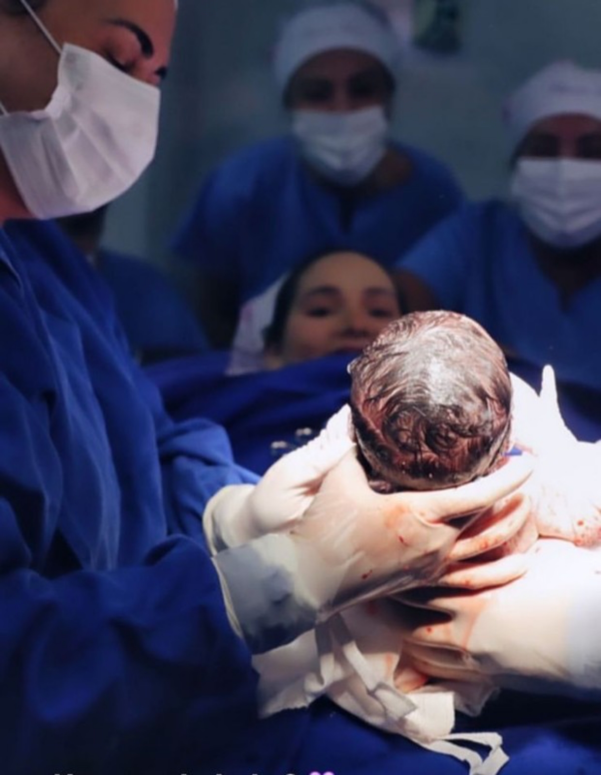 Nasce segunda filha de Zé Felipe e Virginia, Maria Flor