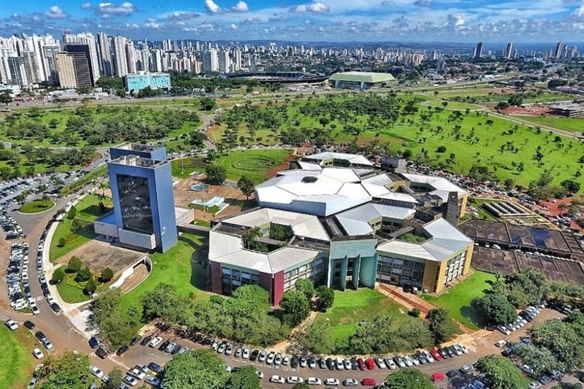 Prefeitura de Goiânia fecha parte do anel externo do Paço Municipal nesta quinta