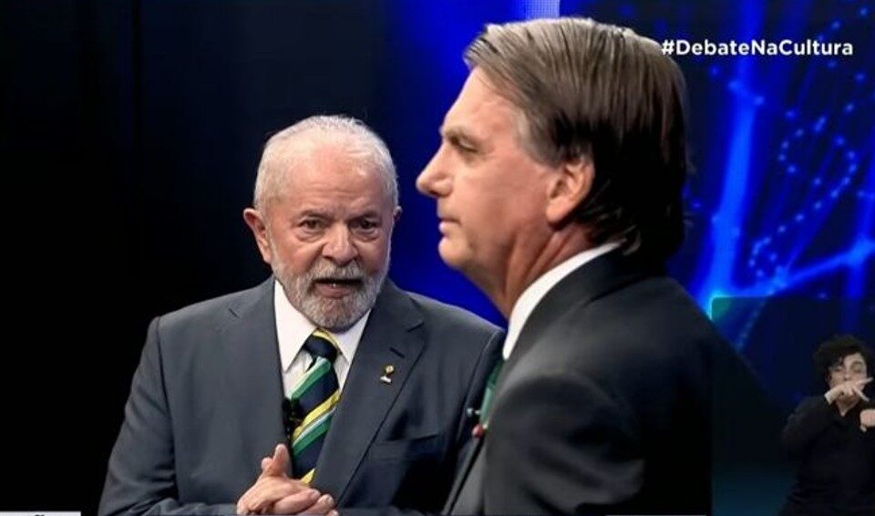 Lula chama Bolsonaro de covardão e diz que agora há certeza sobre tentativa de golpe Presidente críticas com críticas ao seu antecessor