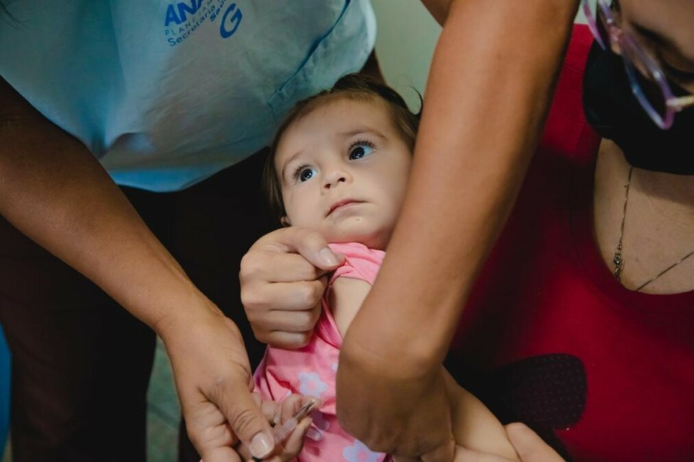 Brasil tem só 11% das crianças de até 5 anos vacinadas contra Covid Doença já provocou a morte de 80 crianças abaixo de cinco anos só em 2023