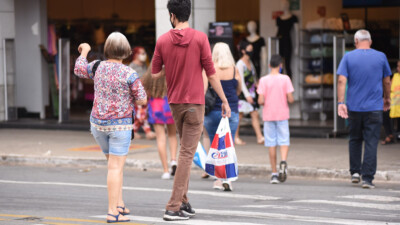 Comércio varejista em Goiás tem alta em dezembro e fecha ano positivo