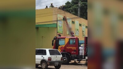 Homem tem queimaduras no corpo após levar choque enquanto pintava prédio em Ipameri (GO)